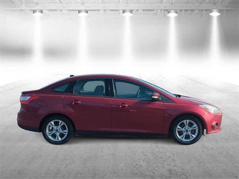 Used 2013 Ford Focus SE image 9