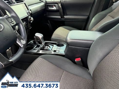 Used 2020 Toyota 4Runner TRD Off-Road AWD/4WD image 25