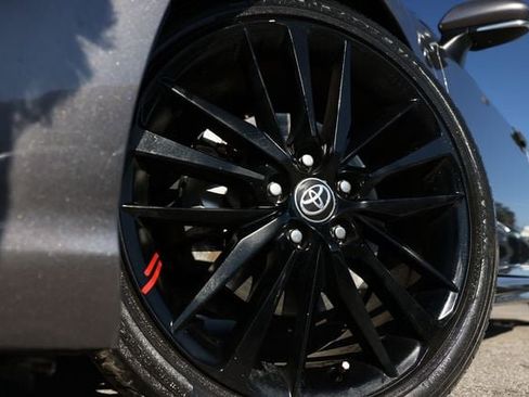 Used 2021 Toyota Camry XSE w/ Navigation Package image 41