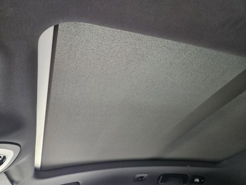 Certified 2025 Porsche Macan image 29