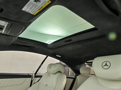 Used 2013 Mercedes-Benz CL 550 4MATIC image 18
