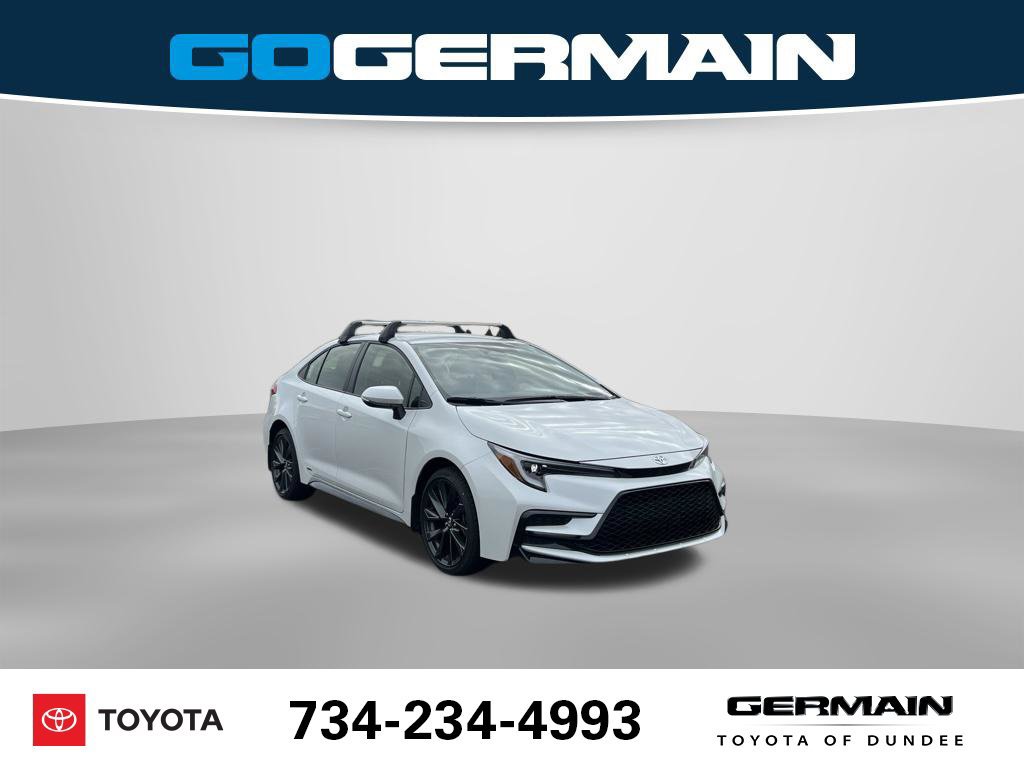 Used 2026 Toyota Corolla SE w/ SE Premium Package AWD/4WD image 4