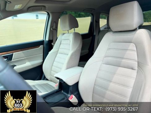 Used 2018 Honda CR-V EX image 11