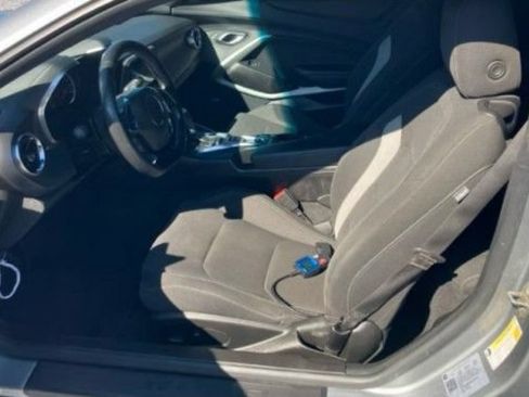 Used 2023 Chevrolet Camaro LT w/ Technology Package RWD image 14
