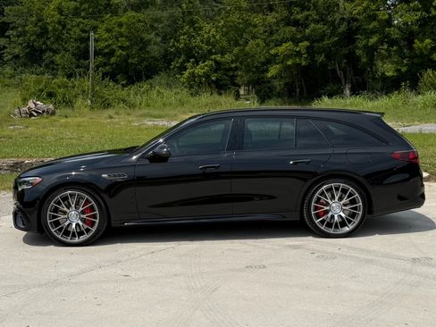 Used 2026 Mercedes-Benz E 53 AMG e 4MATIC Wagon image 8