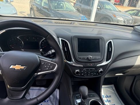 Used 2024 Chevrolet Equinox LT AWD/4WD image 8