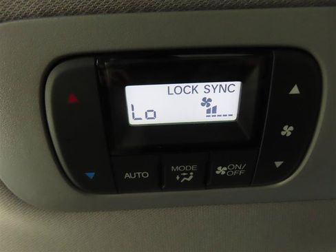 Used 2023 Honda Odyssey Touring image 33