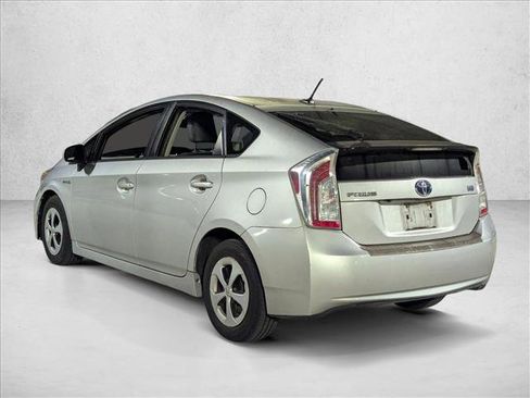 Used 2012 Toyota Prius Four image 7