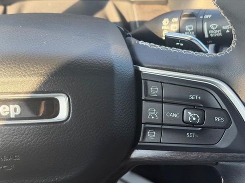 Used 2024 Jeep Grand Cherokee Limited 4xe AWD/4WD image 27