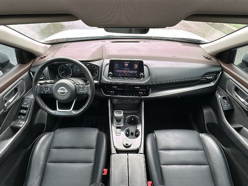 Certified 2023 Nissan Rogue SV w/ SV Premium Package AWD/4WD image 26