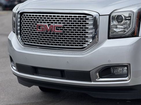 Used 2017 GMC Yukon Denali w/ Open Road Package image 6