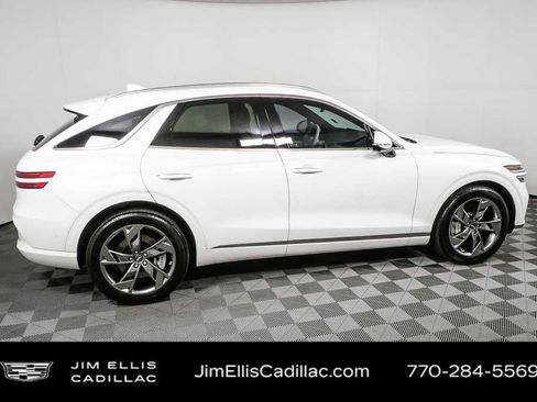 Used 2025 Genesis Electrified GV70 AWD/4WD image 2