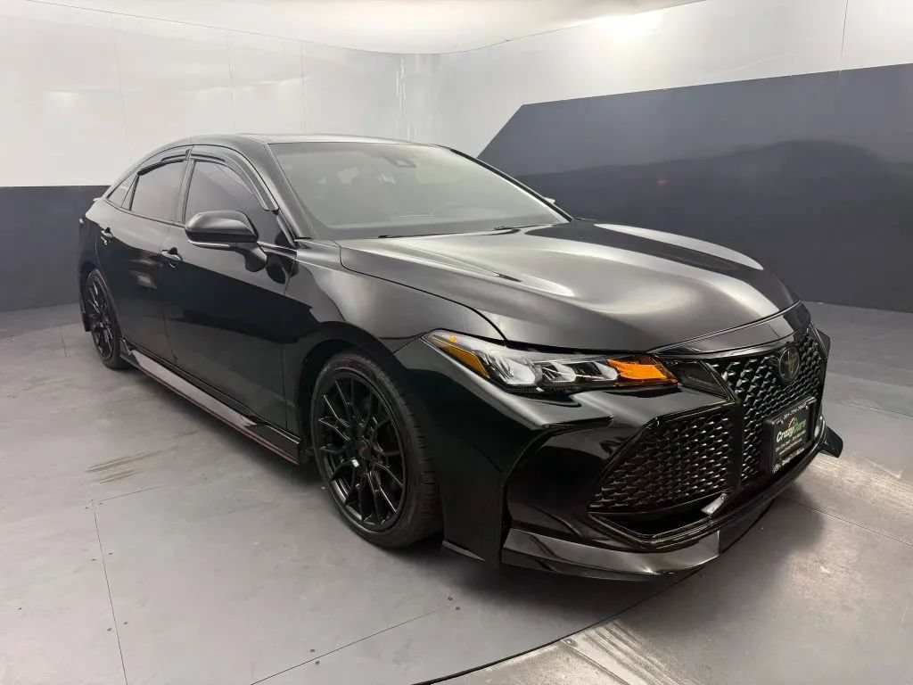 Used 2020 Toyota Avalon TRD FWD image 10