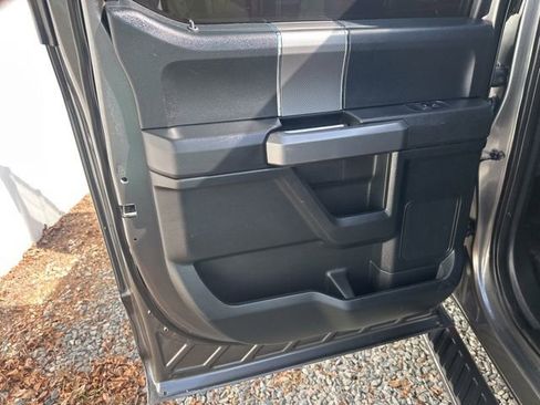 Used 2016 Ford F150 XLT w/ Equipment Group 302A Luxury image 16