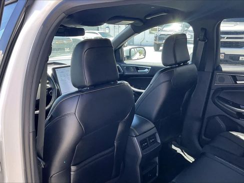 Used 2023 Ford Edge ST AWD/4WD image 12