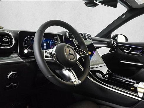 New 2026 Mercedes-Benz GLC 300 4MATIC image 10