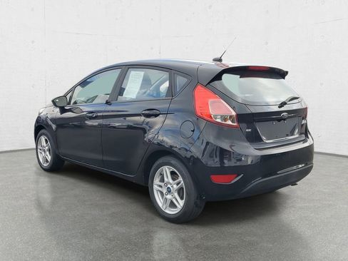 Used 2019 Ford Fiesta SE image 5