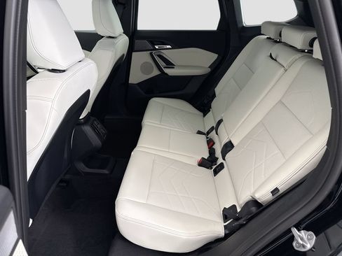 New 2026 BMW X1 xDrive28i w/ Technology Package AWD/4WD image 20