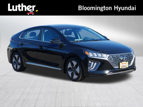 Used 2021 Hyundai Ioniq SEL FWD image 1