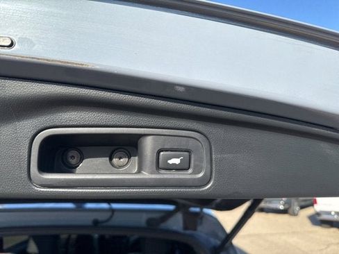 Used 2022 Honda Pilot TrailSport image 12