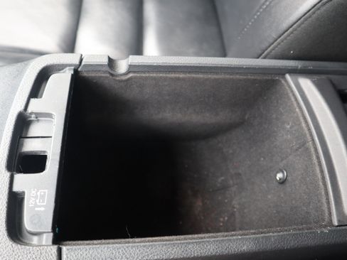 Used 2018 Jeep Grand Cherokee Limited image 90