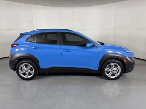 Used 2022 Hyundai Kona SEL w/ Convenience Package AWD/4WD image 9