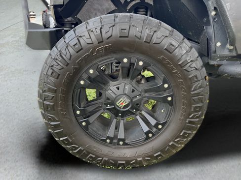Used 2016 Jeep Wrangler Unlimited Sport AWD/4WD image 13