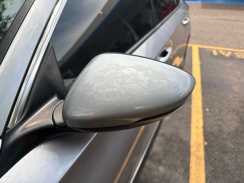 Used 2018 Honda Accord EX-L image 16