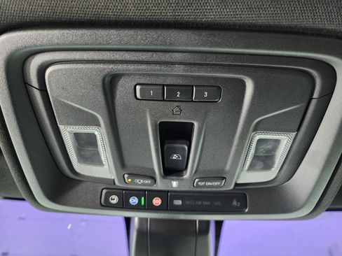 Used 2021 Chevrolet Silverado 2500 High Country w/ Z71 Off-Road Package image 50