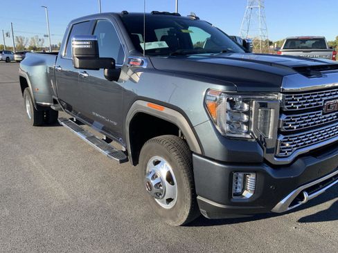 Used 2020 GMC Sierra 3500 Denali w/ Denali Ultimate Package image 21