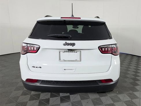 New 2026 Jeep Compass Latitude image 6
