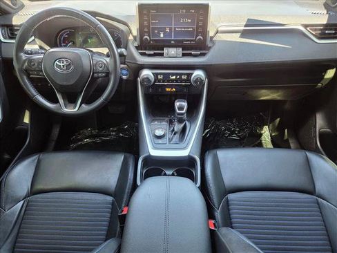 Used 2020 Toyota RAV4 XSE AWD/4WD image 16