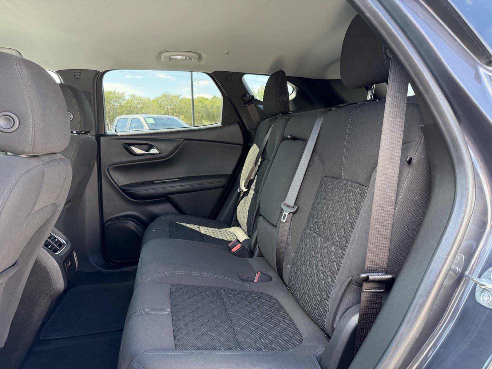 Used 2021 Chevrolet Blazer LT FWD image 18