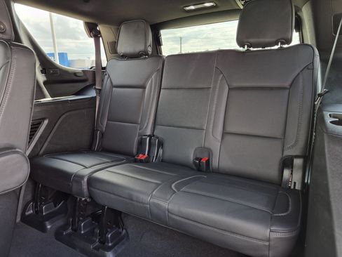 Used 2025 GMC Yukon Denali image 33
