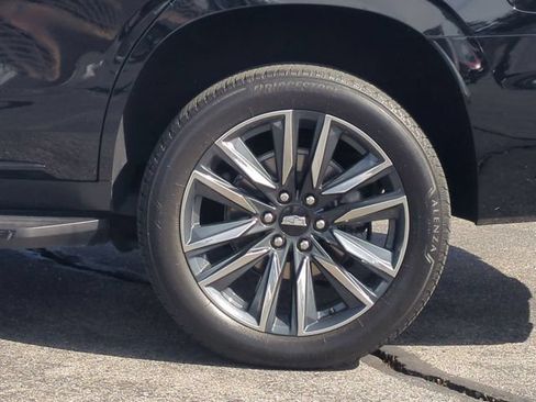 Used 2024 Cadillac Escalade Sport RWD image 39