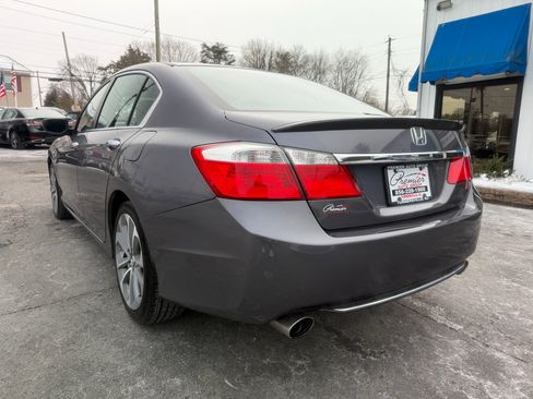 Used 2014 Honda Accord Sport image 7