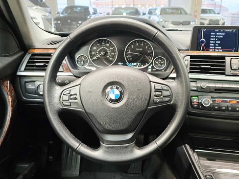 Used 2013 BMW 328i xDrive Sedan image 11