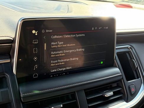 Used 2024 GMC Yukon AT4 image 19