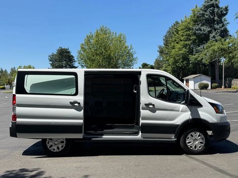 Used 2023 Ford Transit 250 Low Roof w/ Exterior Upgrade Package RWD image 23