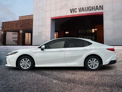 New 2026 Toyota Camry LE w/ Convenience Package