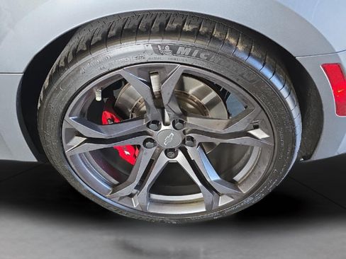 Used 2022 Chevrolet Camaro SS RWD image 21