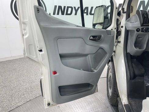 Used 2016 Ford Transit 150 130 Low Roof RWD image 13