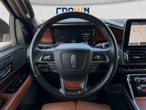 Used 2020 Lincoln Navigator L Reserve AWD/4WD image 22