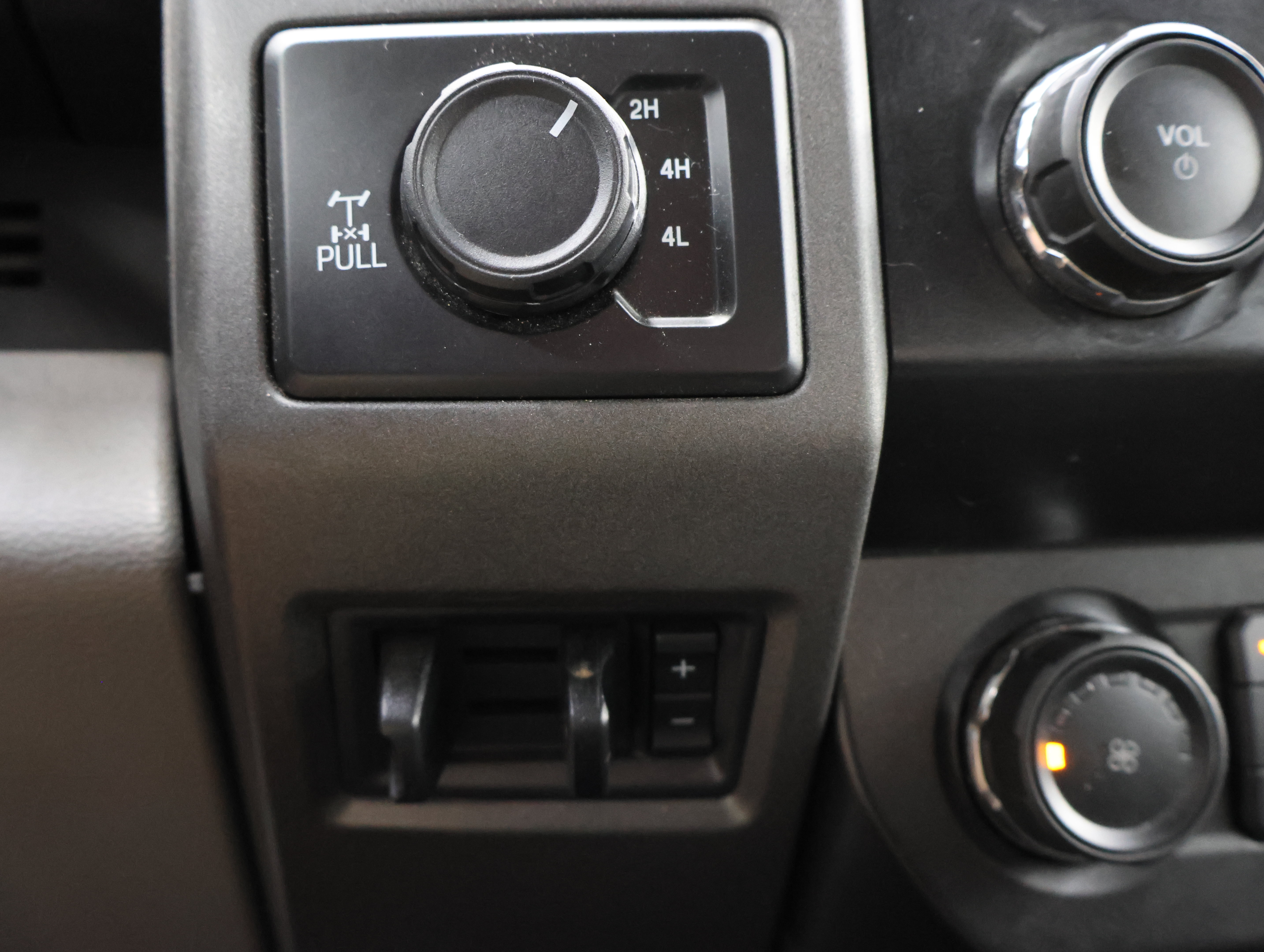 Used 2019 Ford F250 XL w/ STX Appearance Package AWD/4WD image 43