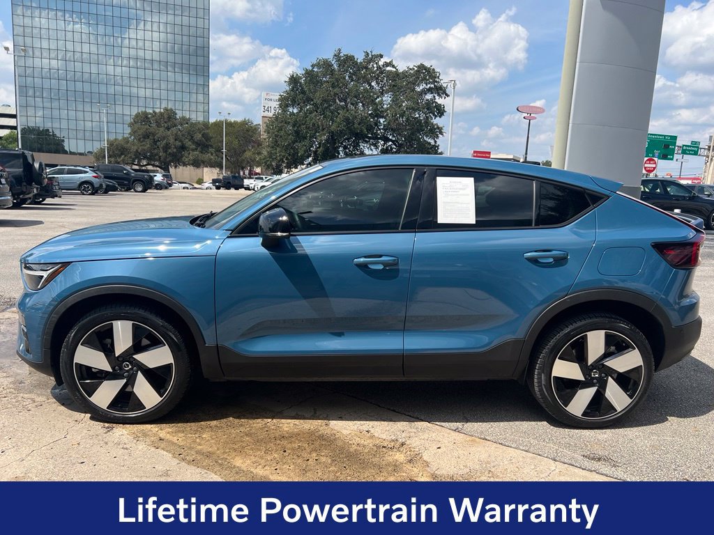 Certified 2023 Volvo C40 P8 Recharge Ultimate AWD/4WD image 4