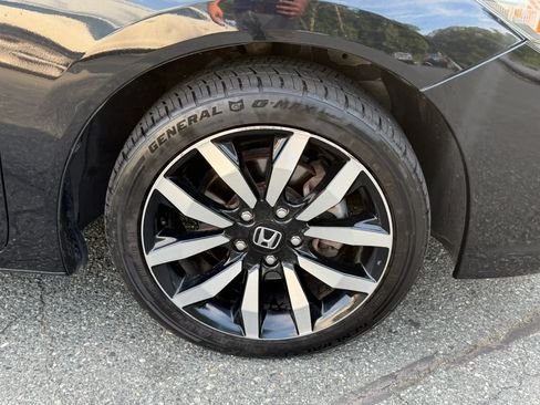 Used 2015 Honda Civic EX-L image 10