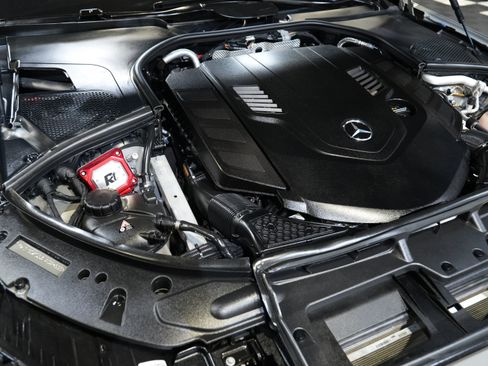 Used 2022 Mercedes-Benz S 580 4MATIC Sedan w/ AMG Line Package image 51