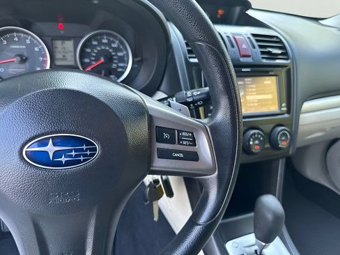 Used 2014 Subaru Crosstrek 2.0i Premium AWD/4WD image 15