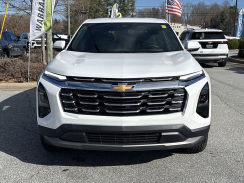 New 2026 Chevrolet Equinox LT image 3