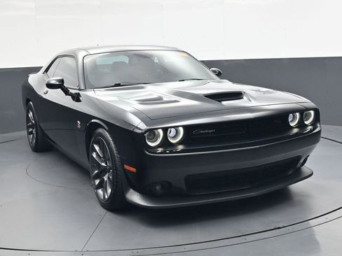 Used 2021 Dodge Challenger R/T Scat Pack image 10